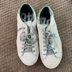 P448 Glitter Sneakers! 👟 ❤️‍🔥